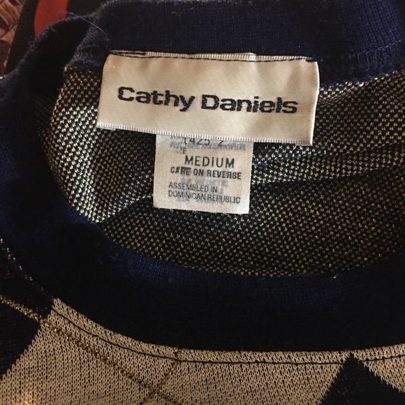 Vintage Argyle Sweater - Picture 7 of 8